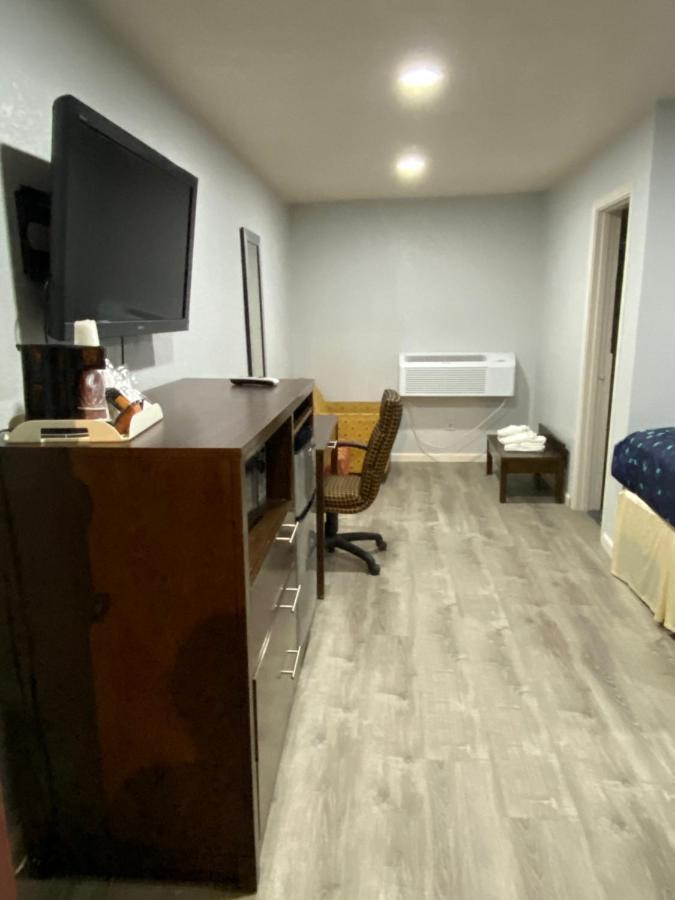 Budget Inn アーテジア エクステリア 写真